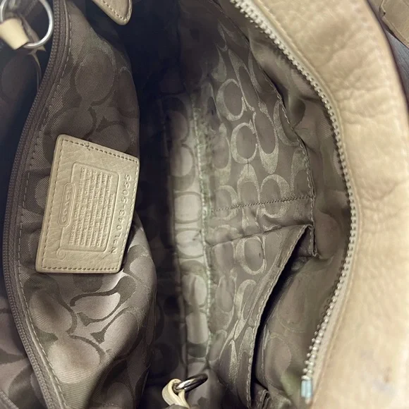 Vintage Coach Pebbled Leather Hampton Tassel Satchel No. 5055 - Picture 10 of 15